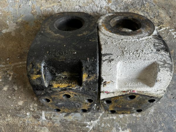 Caterpillar BRACKET 329-0247 - Image 2