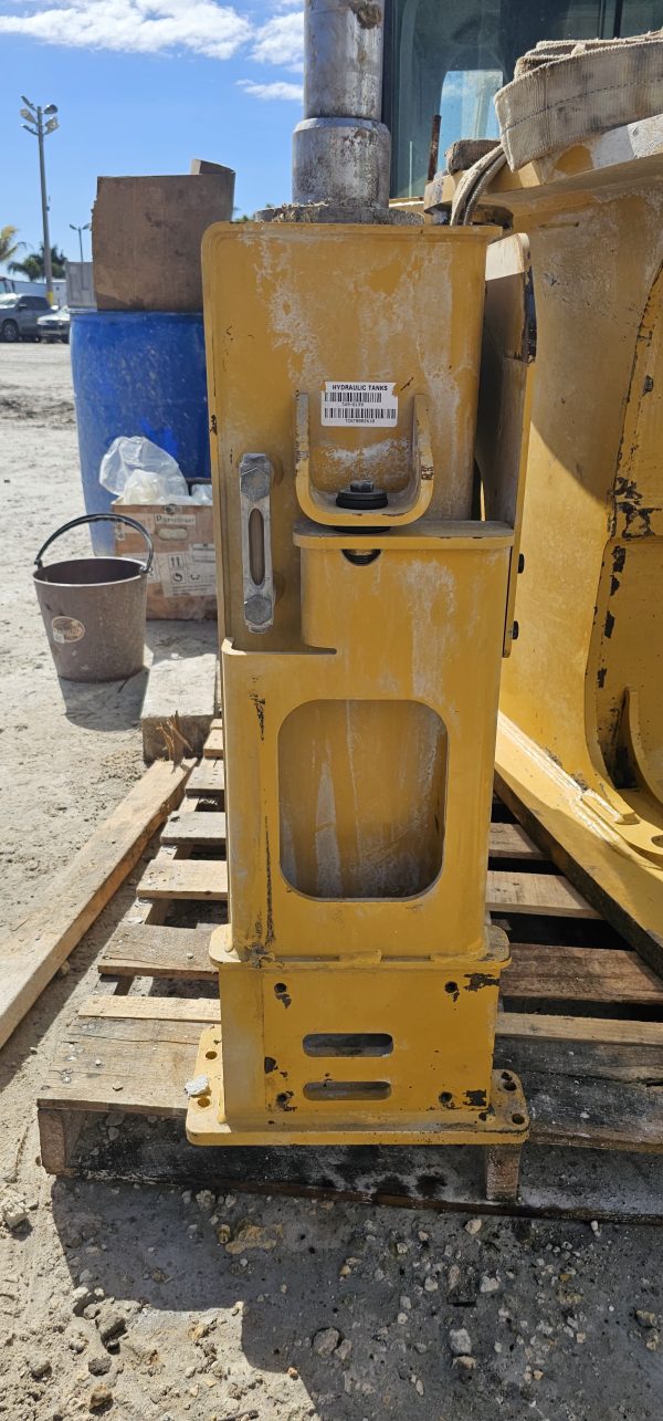 Caterpillar TANK GP - HYD 349-8199 - Image 3