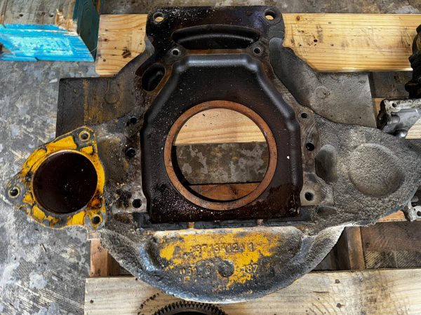 Caterpillar 366-6616 FLYWHEEL HOUSING - Imagen 2