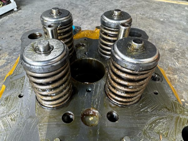 Caterpillar 252-5416 CYLINDER HEAD GP - Image 7