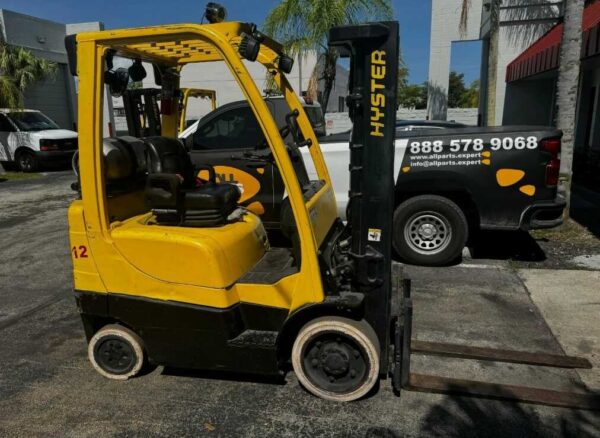 2013 Hyster S50FT 5,000 lb Forklift Lift Truck
